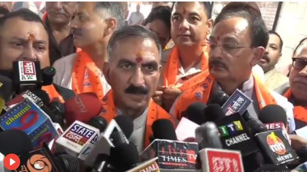 राम मंदिर में पूजा के बाद मुख्यमंत्री सुक्खू का भाजपा पर हमला, बोले- चढ़ावे में गड़बड़ी पैसे नहीं, आस्था की चोरी