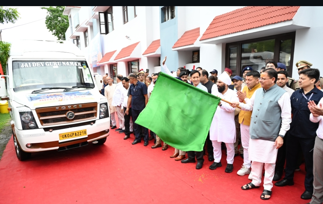 टनकपुर से कैलाश मानसरोवर यात्रा का पहला दल रवाना, मुख्यमंत्री धामी ने दिखाई हरी झंडी
