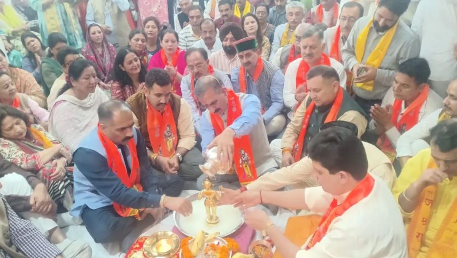 राम मंदिर चढ़ावा चोरी विवाद पर हिमाचल में सियासत तेज, CM सुक्खू के नेतृत्व में कांग्रेस का प्रदर्शन